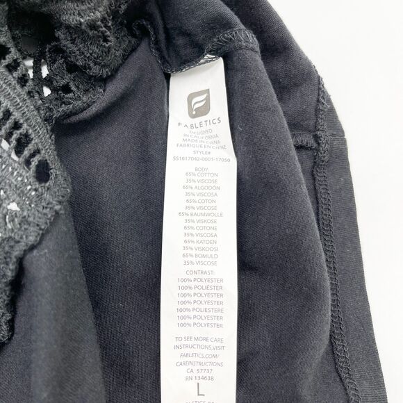 Fabletics Zarina T-Shirt Womens Large Crochet Inset Stipe Activewear Athleisure - Picture 7 of 10